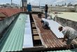 Hình ảnh thợ chống dột mái tôn chuyên nghiệp, thi công sửa dột mái nhà