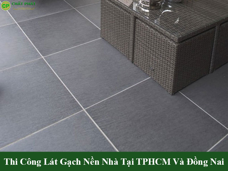 Mẫu gạch ốp lát nền sang trọng tông màu tối